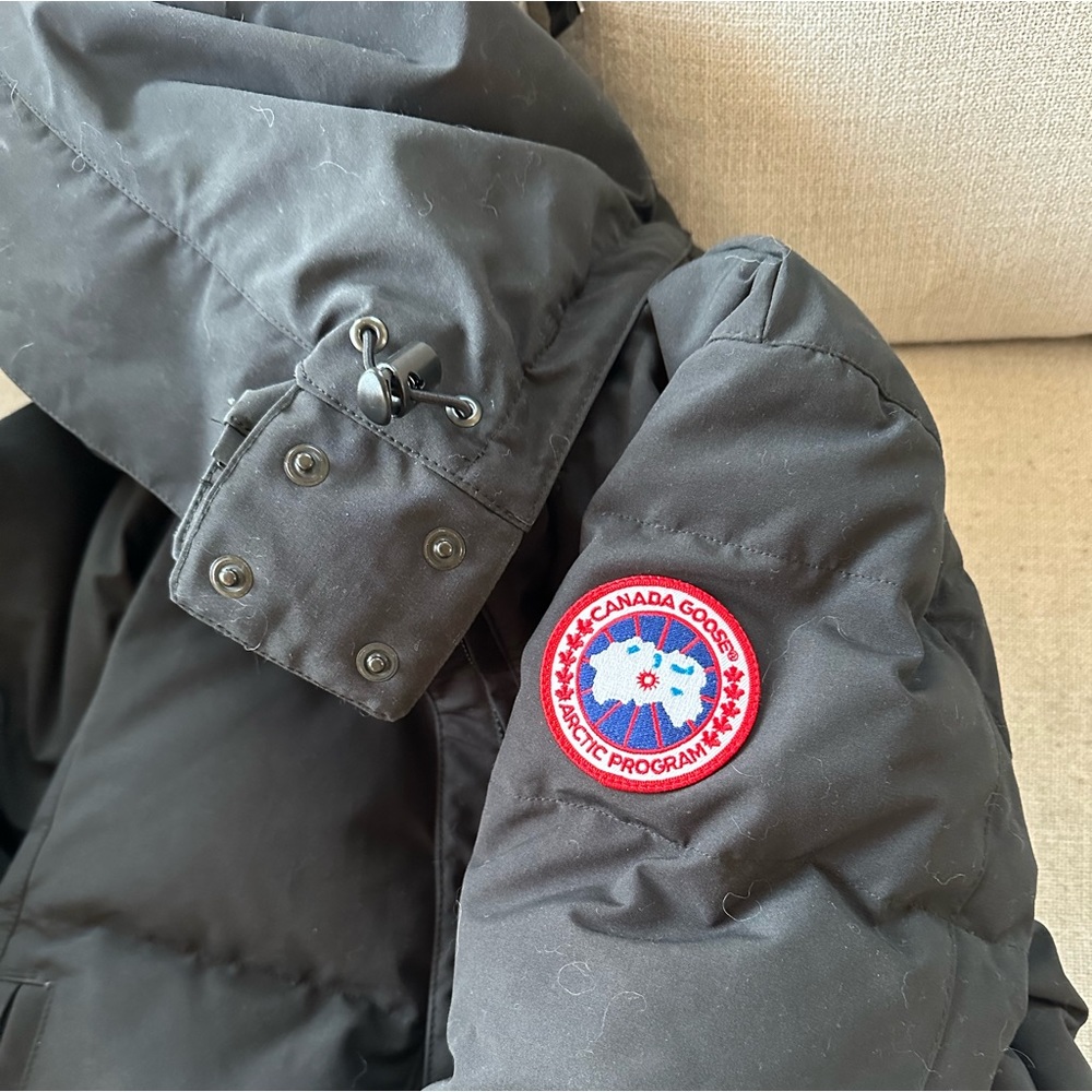Women’s Canada goose winter jacket
